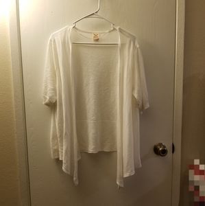 🏷4/25 White faded glory cardigan